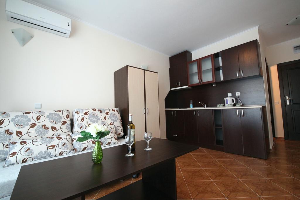 Saint Elena Apartcomplex Sunny Beach Esterno foto