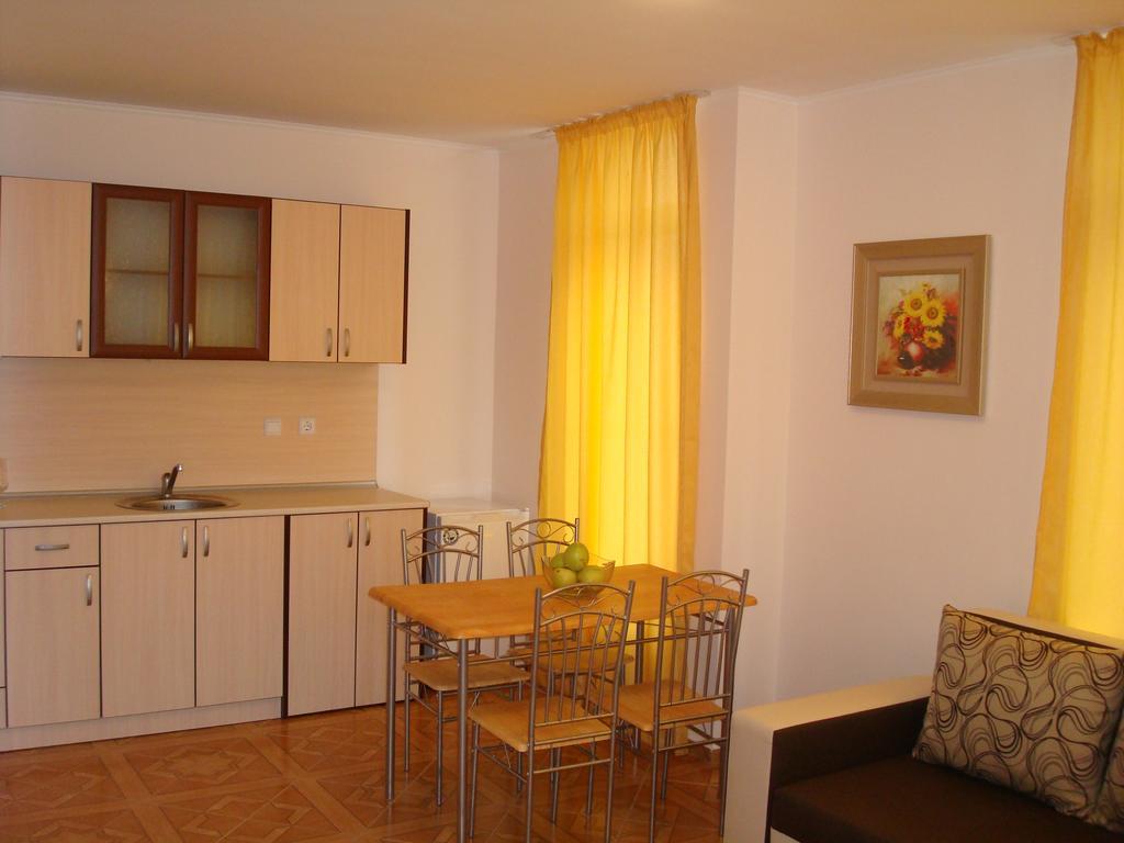 Saint Elena Apartcomplex Sunny Beach Esterno foto